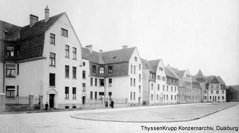 Abb. 14: Die Arbeitersiedlung am Wasgauplatz zwischen 1906 und 1912, Quelle: ThyssenKrupp Konzernarchiv Duisburg